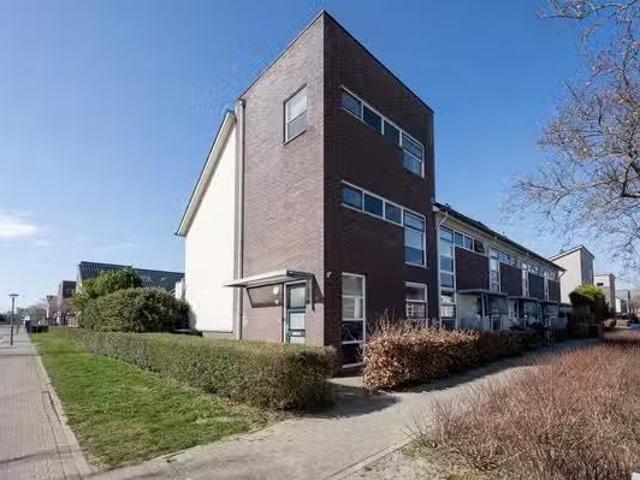 Woning te koop in Almere-haven, Flevoland