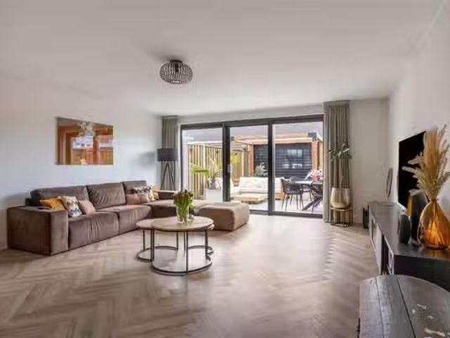 Woning te koop in Regenboogbuurt, Almere-haven
