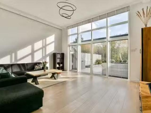 Woning te koop in Sloten, Amsterdam