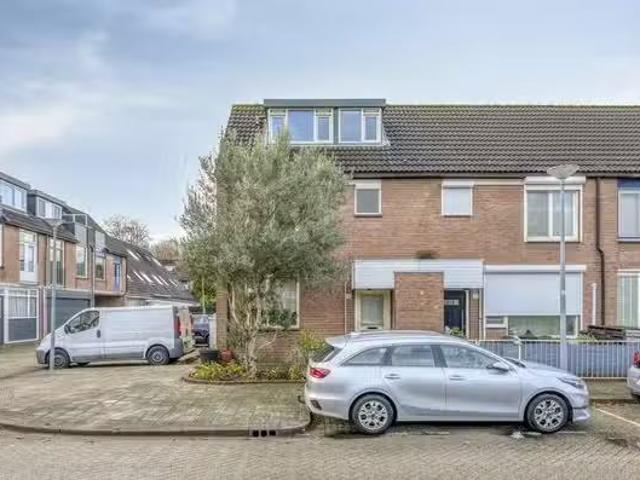 Woning te koop in Oosterflank, Rotterdam