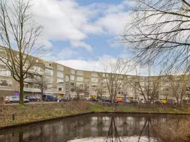 Woning te koop in Oostzanerwerf, Amsterdam