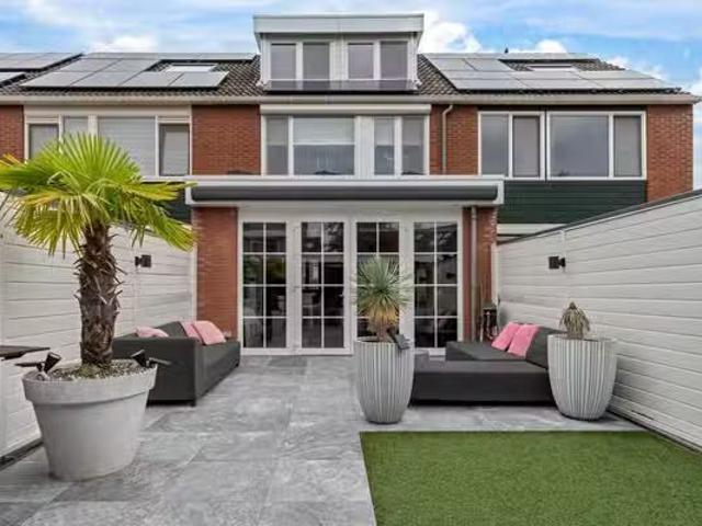 Woning te koop in Holy-Noord, Vlaardingen