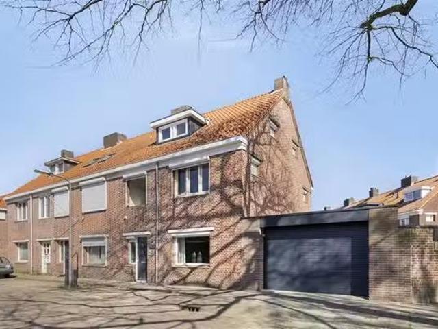 Woning te koop in De Blaak, Tilburg