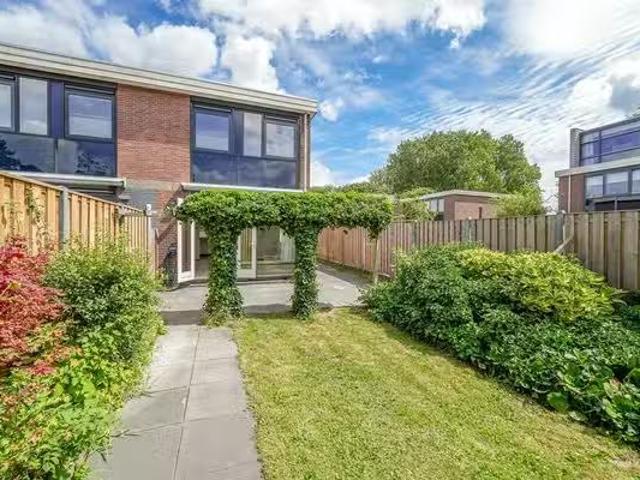 Woning te koop in IJsselmonde, Rotterdam