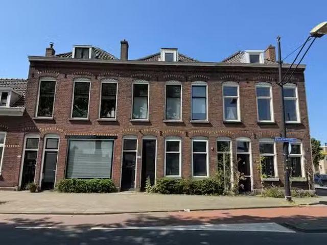 Woning te koop in Charlois, Rotterdam