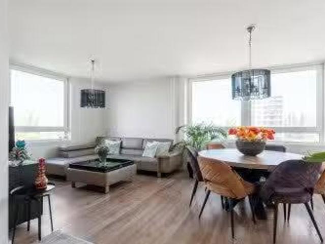 Woning te koop in Westwijk, Vlaardingen