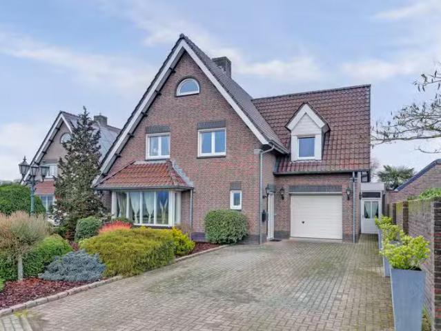 Woning te koop in Venlo, Limburg