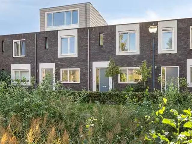 Woning te koop in Strijp, Acht