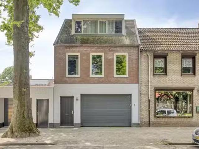 Woning te koop in West, Tilburg