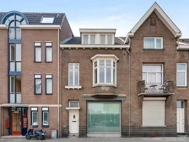 Woning te koop in Statenkwartier, Limburg