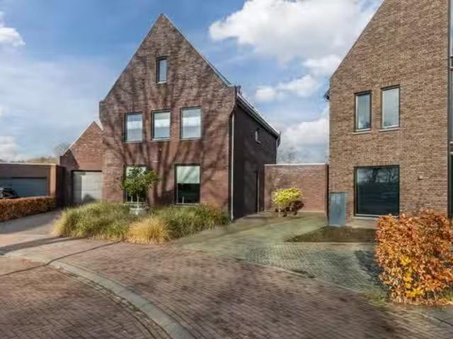 Woning te koop in Woensel-Noord, Noord Brabant