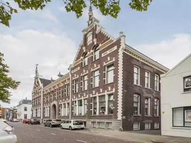 Woning te koop in Oostwijk, Vlaardingen