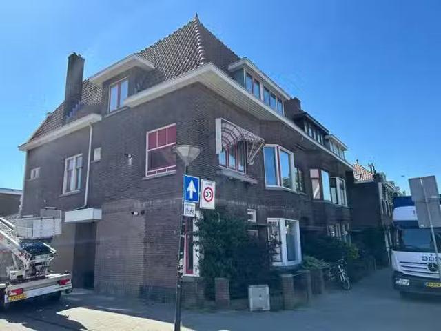 Landhuis te koop in Vlaardingen, Oostwijk