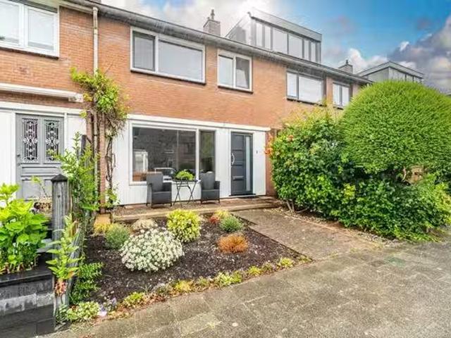 Woning te koop in Merenwijk, Zuid Holland