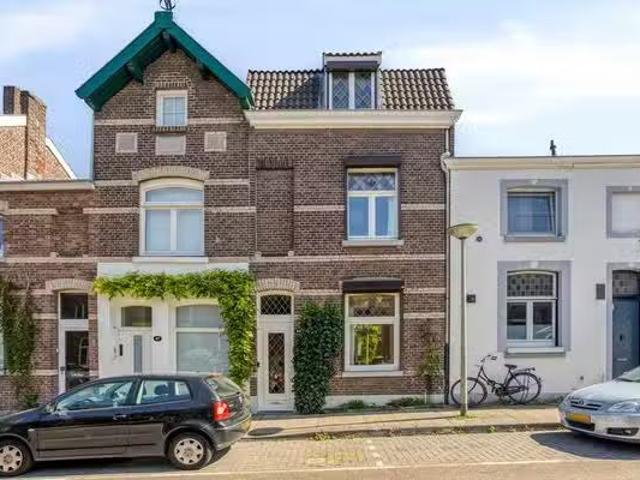 Woning te koop in Statenkwartier, Limburg