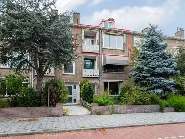 Woning te koop in Loosduinen, Den Haag