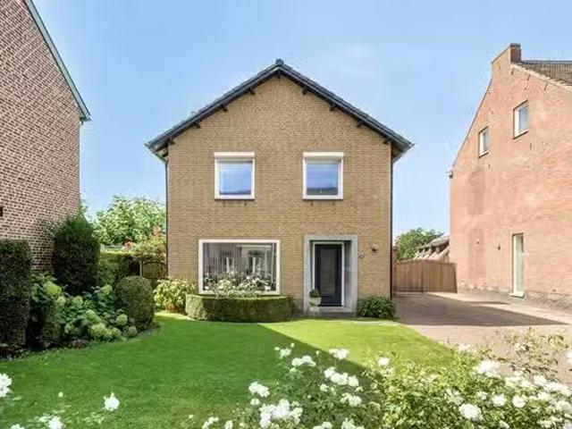 Woning te koop in Scharn, Limburg