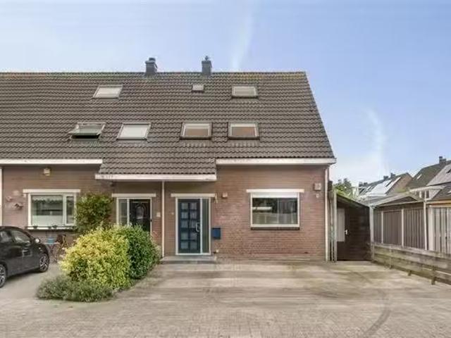 Woning te koop in Almere-haven, Flevoland