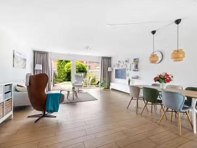 Woning te koop in Velden, Zuid Holland