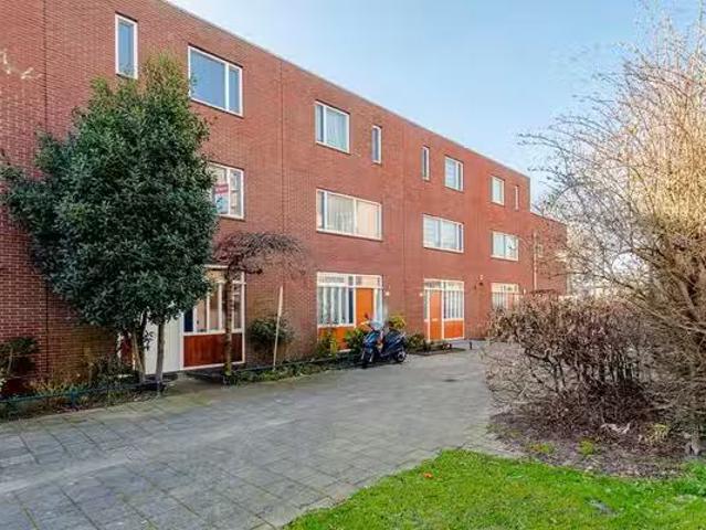 Woning te koop in Bouwlust, Den Haag