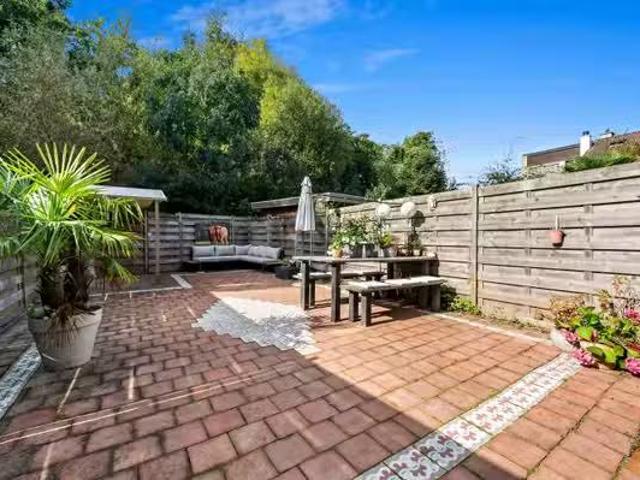 Woning te koop in Bouwlust, Den Haag