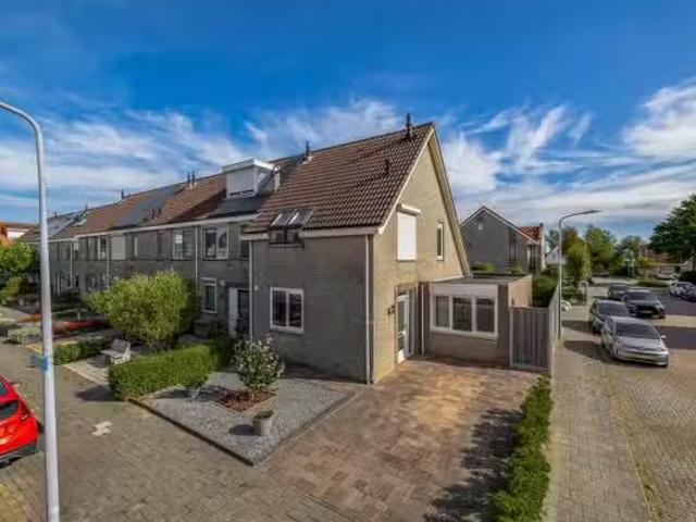 Woning te koop in Ouddorp, Zuid Holland