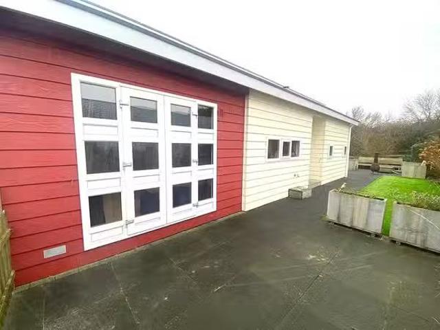 Woning te koop in Ouddorp, Zuid Holland