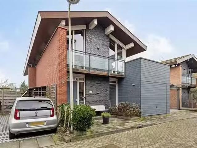 Woning te koop in Purmerend, Noord Holland
