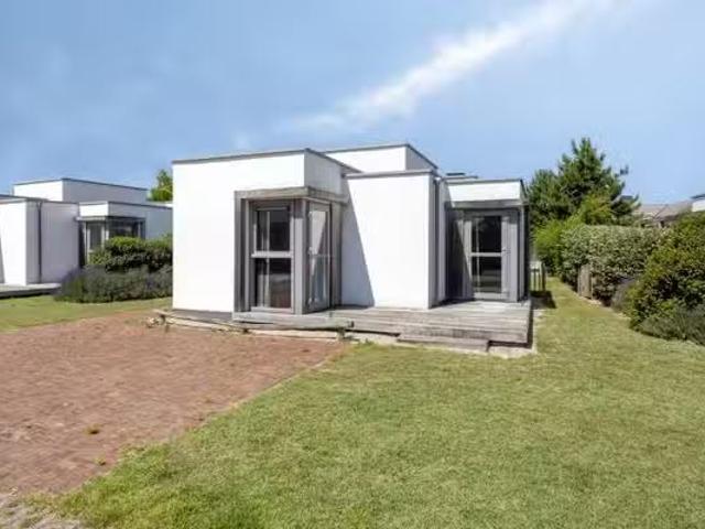 Woning te koop in Ouddorp, Zuid Holland