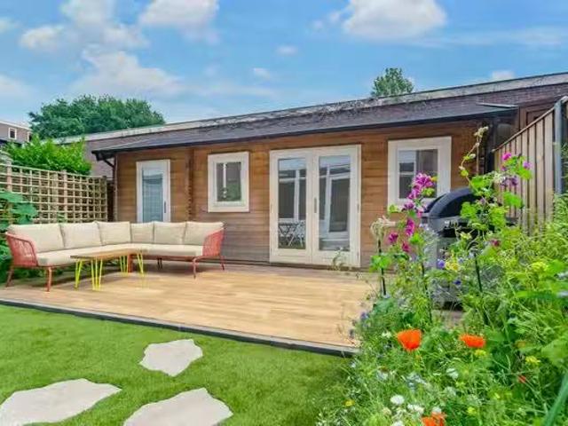 Woning te koop in Nieuw-West, Amsterdam