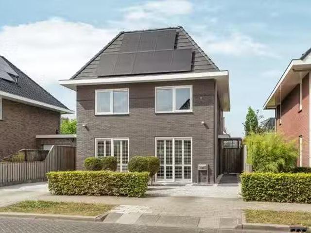Woning te koop in Homeruskwartier, Almere-haven