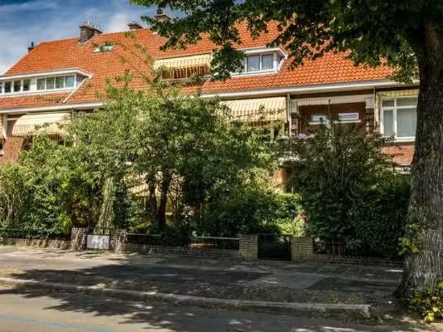 Landhuis te koop in Den Haag, Mariahoeve Landhuis te koop in Den Haag, Mariahoeve