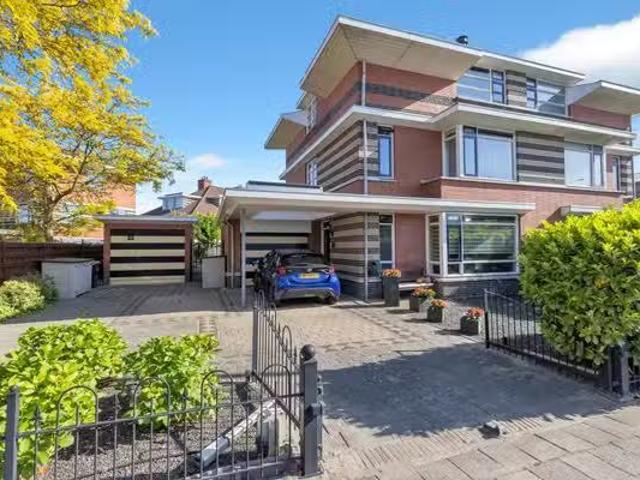 Woning te koop in Wateringse Veld, Zuid Holland