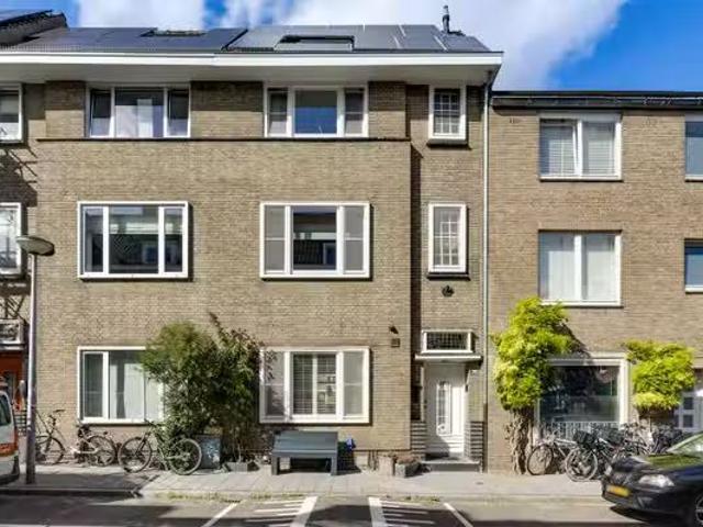 Woning te koop in Ommoord, Rotterdam