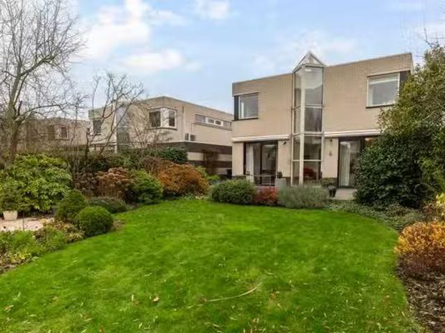 Woning te koop in 's-Gravenland, Rotterdam