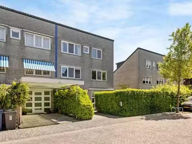 Woning te koop in Almere-haven, Flevoland