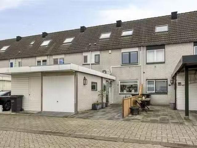 Woning te koop in Kruidenwijk, Almere-haven