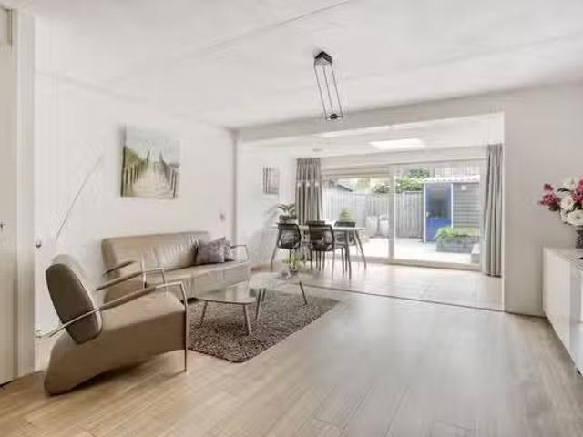 Woning te koop in Charlois, Rotterdam