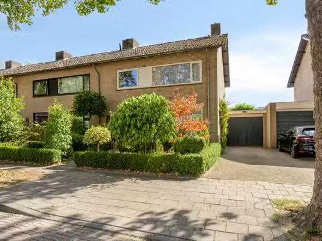 Woning te koop in Stratum, Noord Brabant