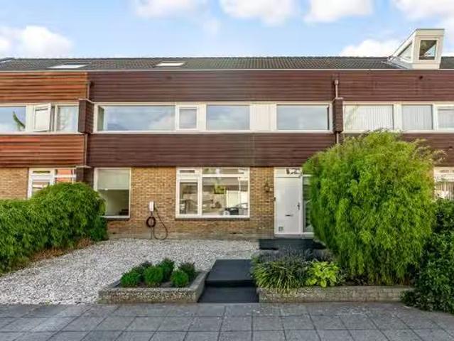 Woning te koop in Landgoederenbuurt, Almere-haven