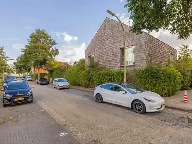 Woning te koop in Den Haag, Zuid Holland