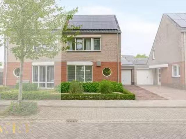 Woning te koop in Venlo, Limburg