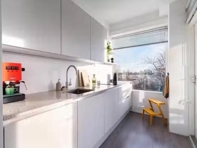 Woning te koop in Afrikaanderwijk, Rotterdam