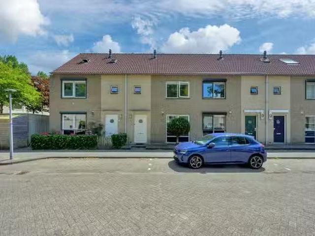 Woning te koop in Filmwijk, Almere-haven