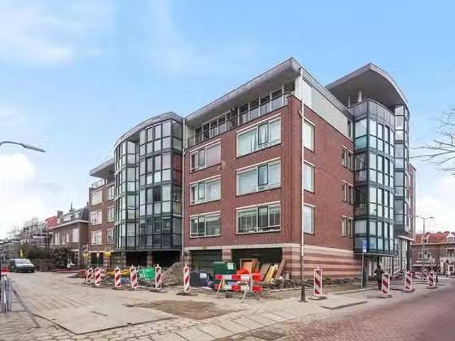 Woning te koop in Laak, Zuid Holland