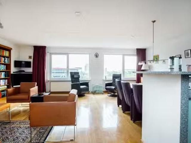 Woning te koop in Laak, Zuid Holland