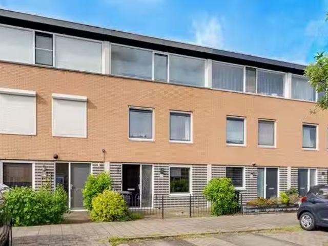 Woning te koop in Purmerend, Weidevenne
