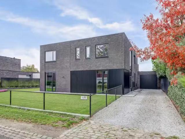 Woning te koop in Venlo, Limburg