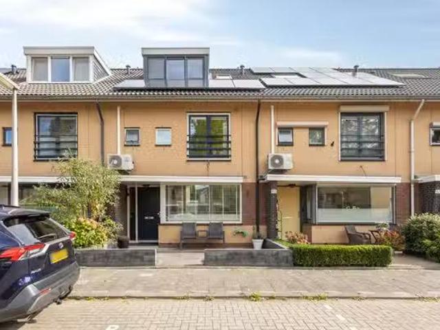 Woning te koop in IJsselmonde, Rotterdam