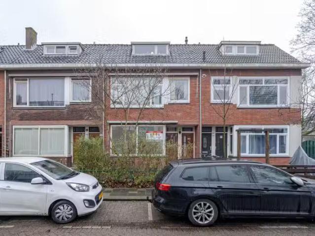 Woning te koop in Charlois, Rotterdam